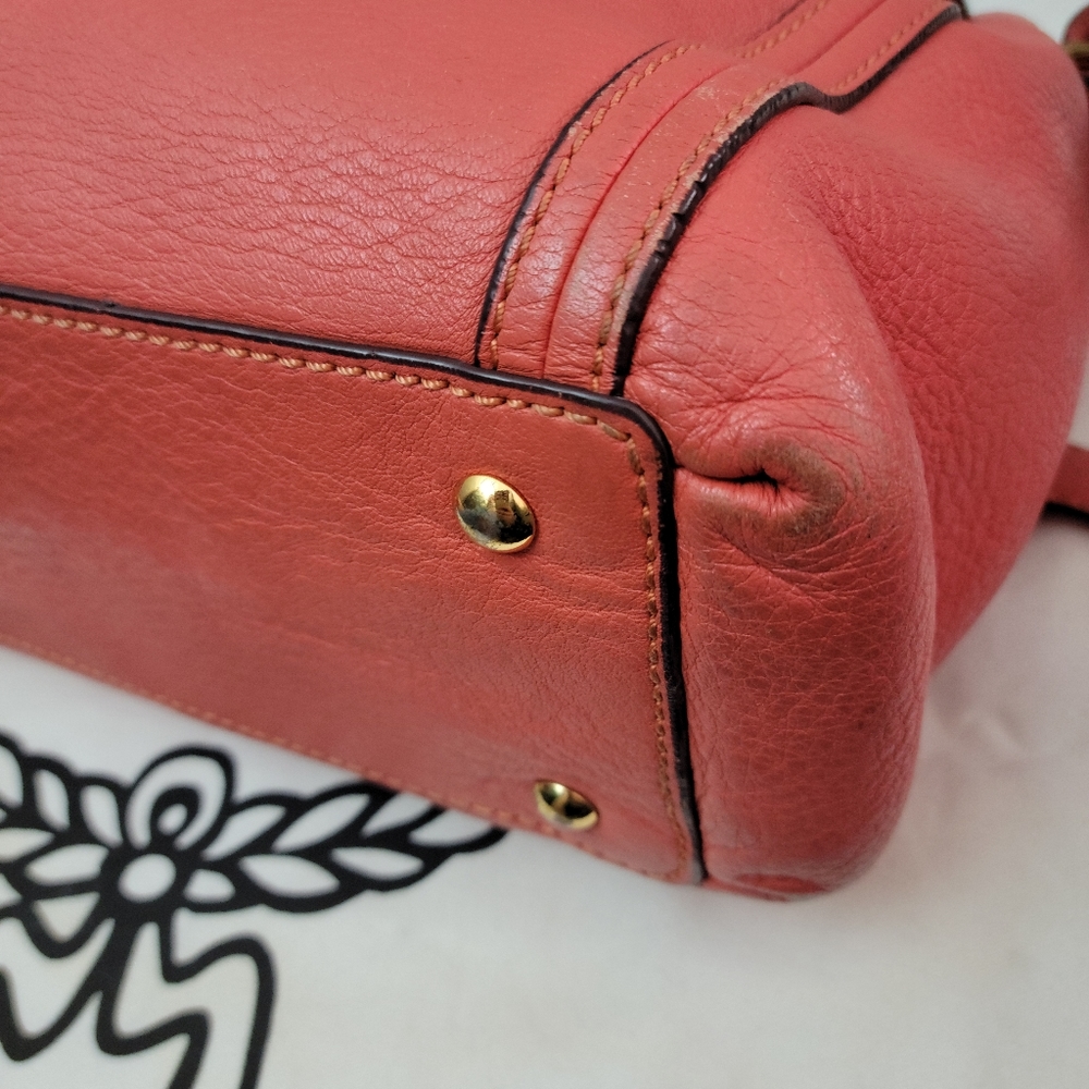 MCM Coral Leather Handbag - Picture 5 of 16